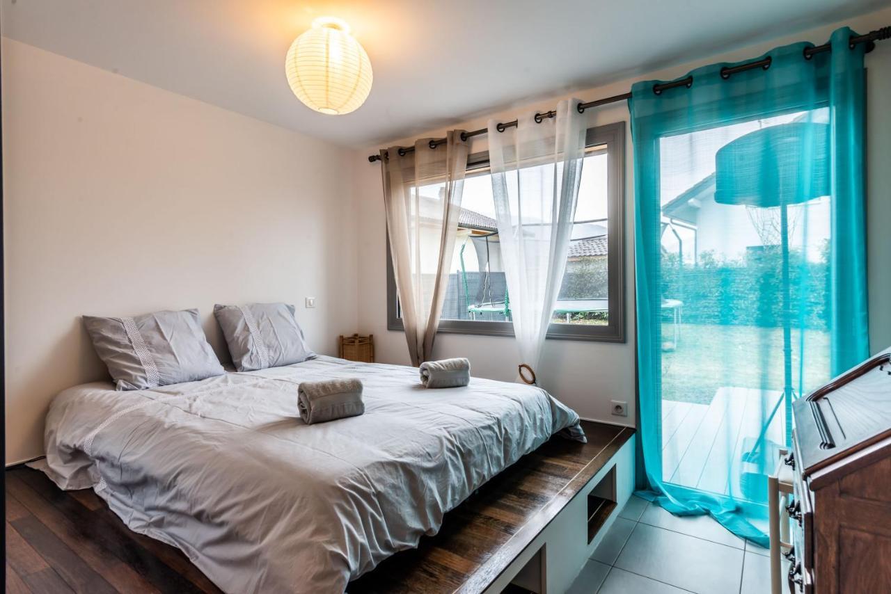 Villa Tout Confort - Piscine - Montagnes - Lac - Parking Armoy Экстерьер фото